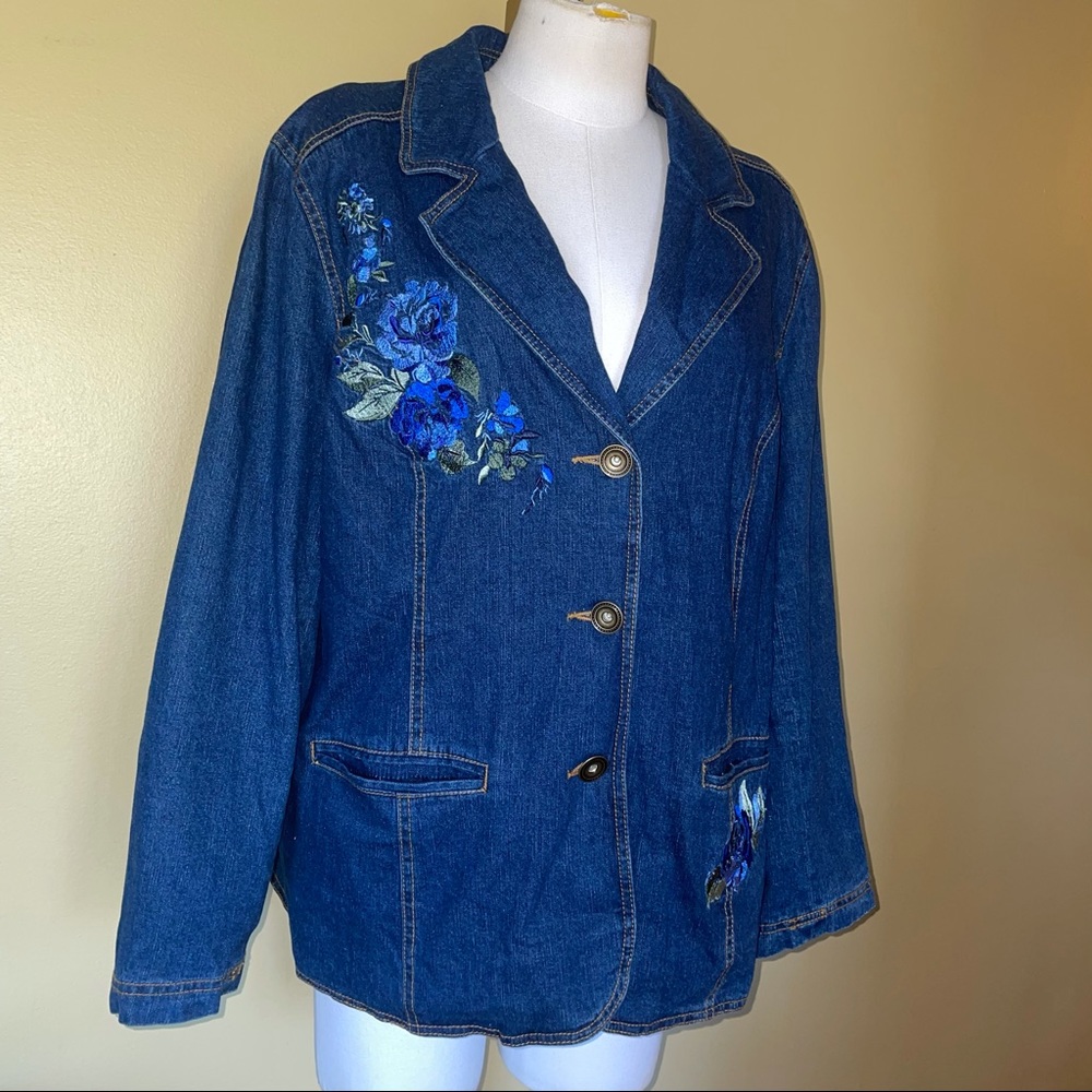D & Co. Blue Denim Embroidered Floral Roses Jacket